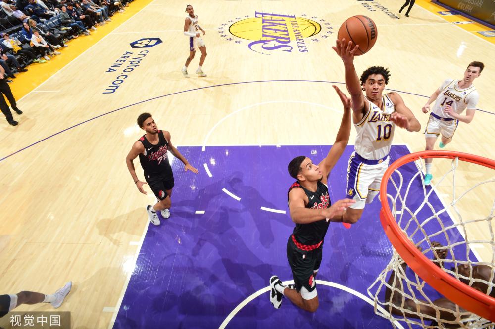 对尼克斯的 对尼克斯的